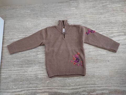 AN (6) - 4 ans - Pull marron  Kiabi Baby  2 Paris 13 (75)