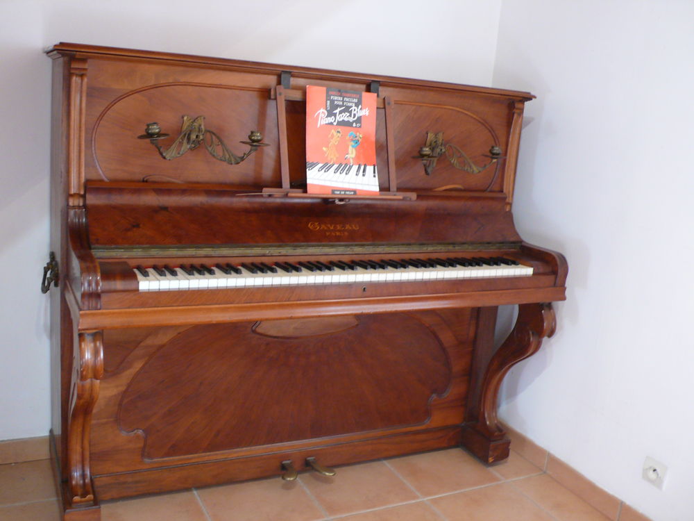 Piano Gaveau Instruments de musique