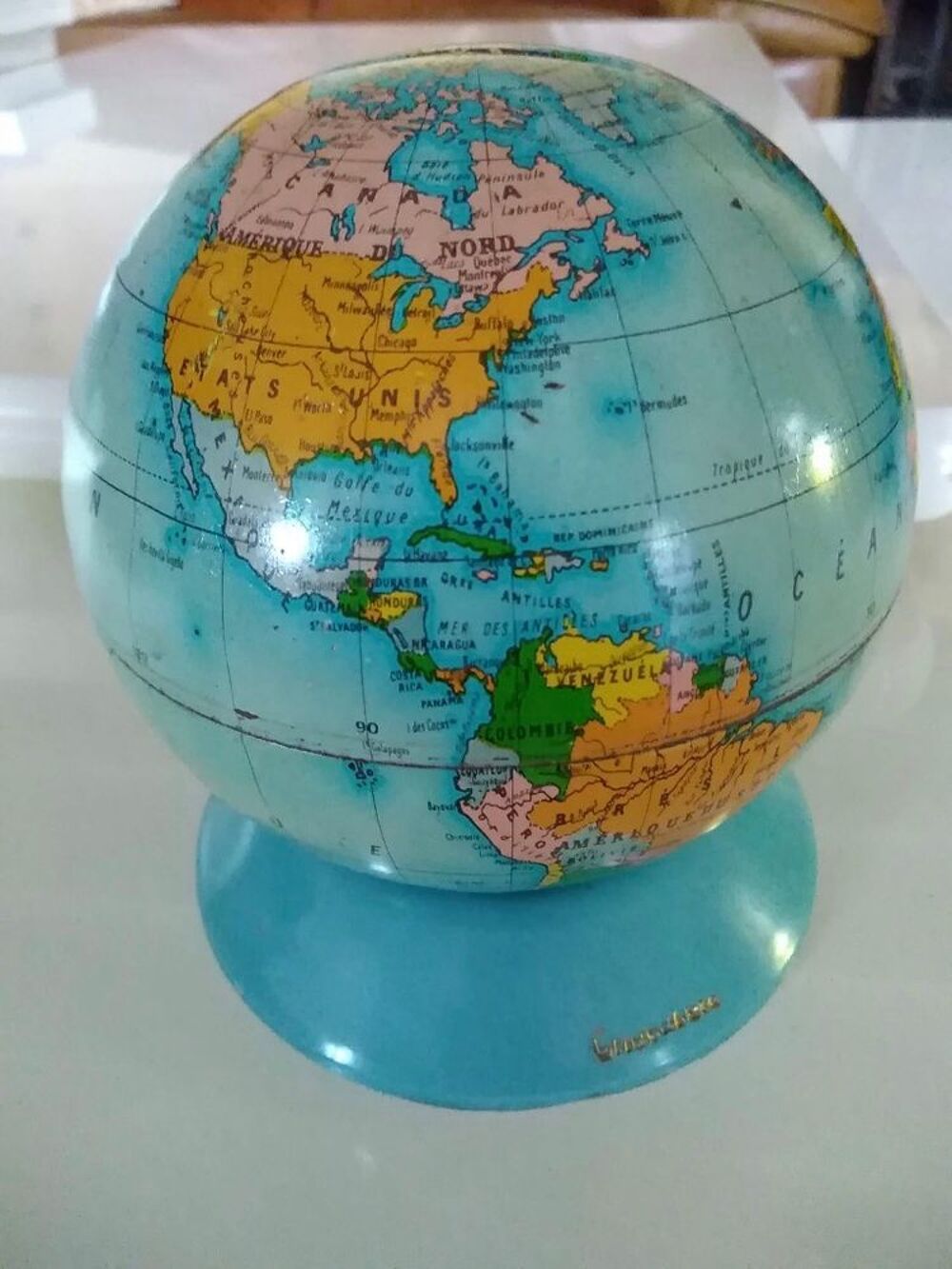 GLOBE TIRELIRE Décoration