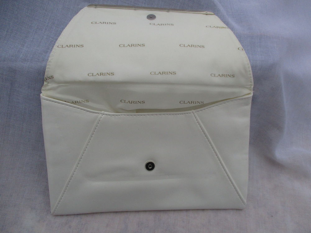 Pochette-trousse Doubl&eacute;e, Rabat avec Pression - Neuve Maroquinerie