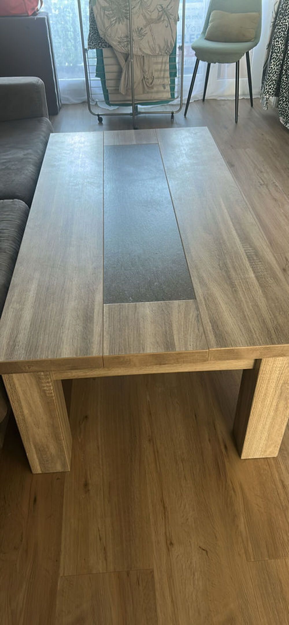 Table basse 
Meubles