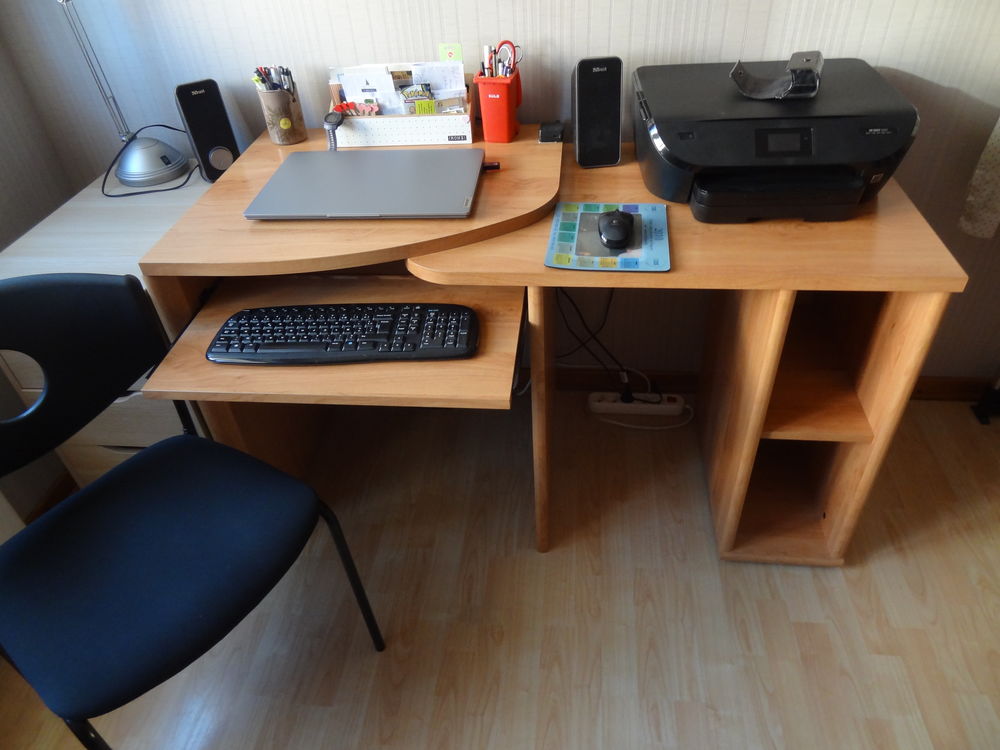 Bureau Meubles