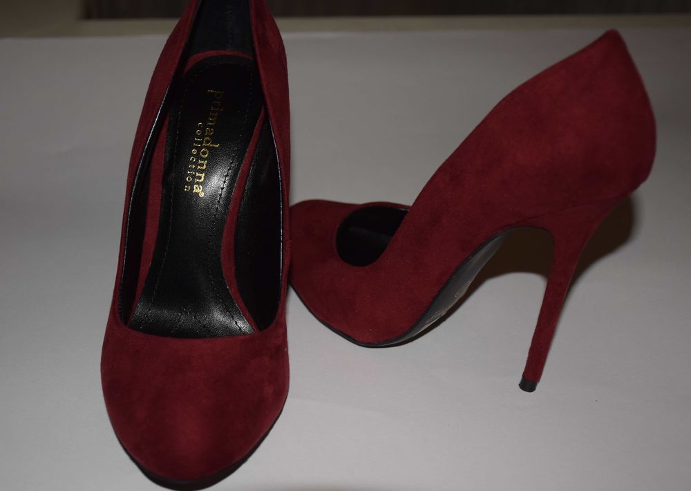 ESCARPIN BORDEAUX- NEUF -PRIMADONNA T 37 Chaussures