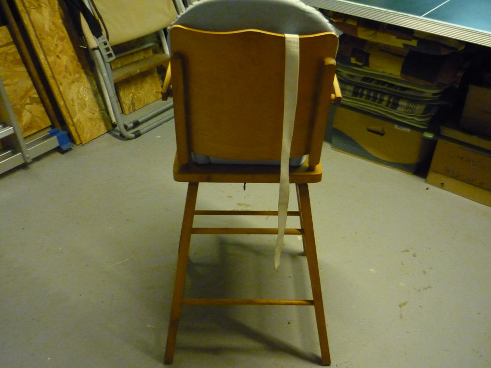 Chaise b&eacute;b&eacute; Puériculture