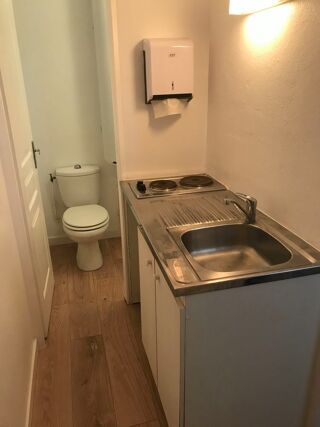  Atelier � louer 3 pi�ces 120 m�