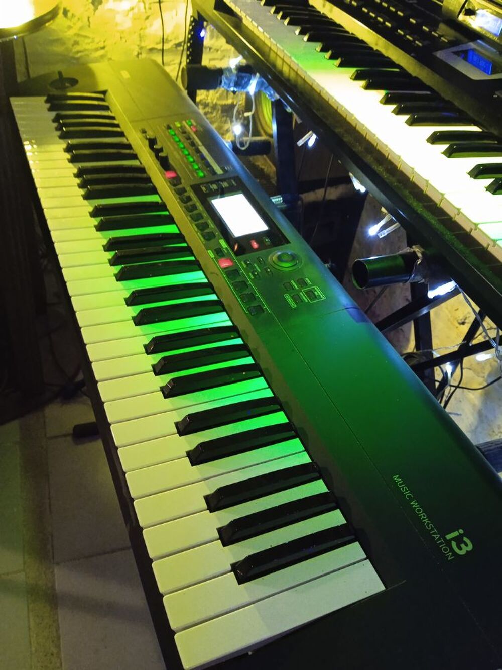 Clavier arrangeur professionnel Korg Instruments de musique