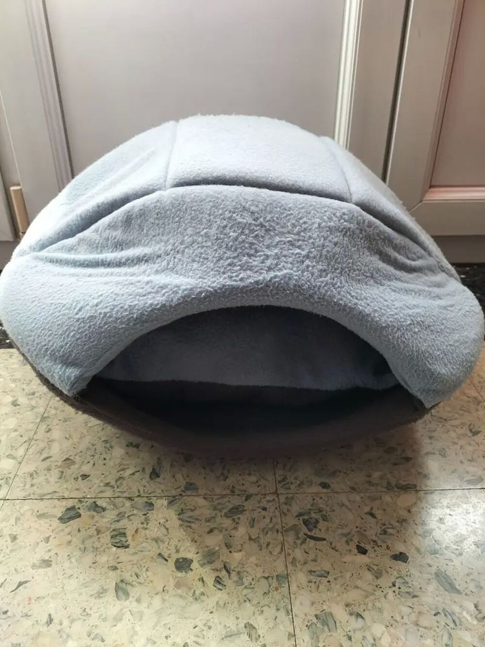 Coussin-lit pour chat convertible en d&ocirc;me Décoration