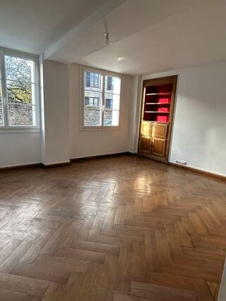  Maison  vendre 6 pices 128 m Brlon