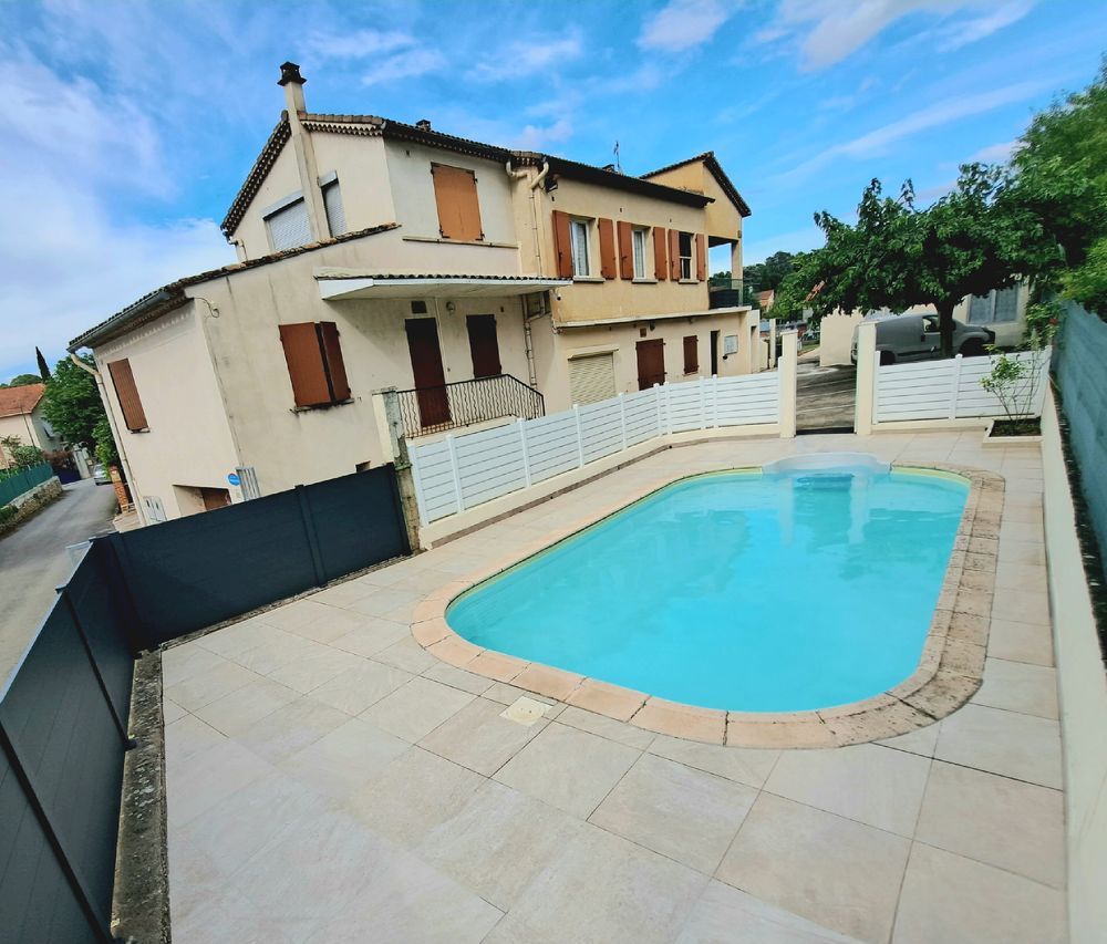 Location Maison Lézan Gard, meublé T3, 2 personnes maximum Lézan