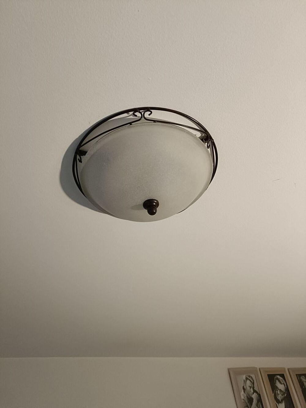 Plafonnier en Fer Forg&eacute; Décoration