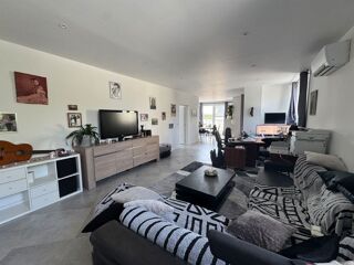 Appartement à louer 5 pièces 140 m² Toury