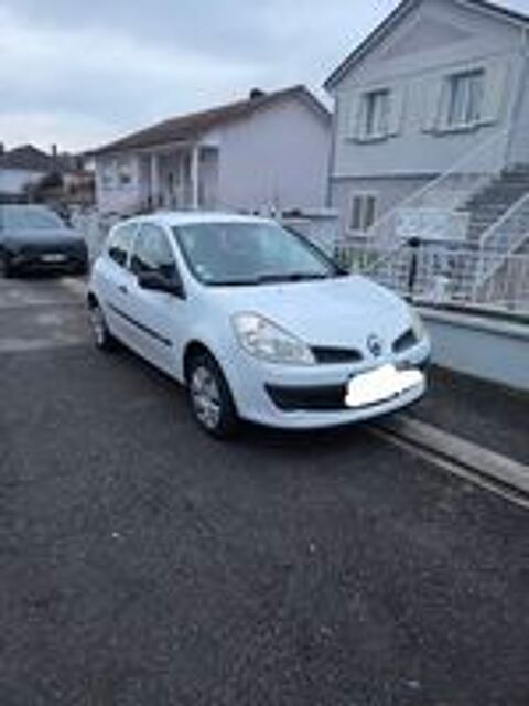 Clio III Clio 1.2 16V 75 eco2 Authentique 2008 occasion 57600 Forbach