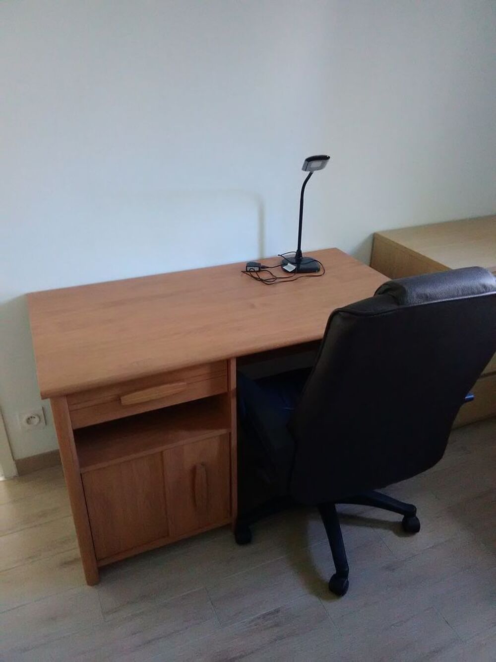 chambre compl&egrave;te 1 personne Meubles