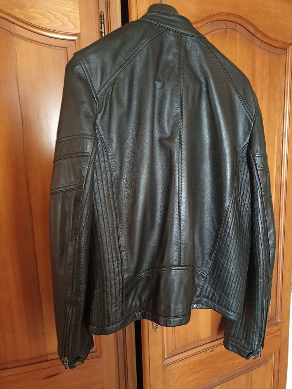 blouson cuir Redskins. Vêtements