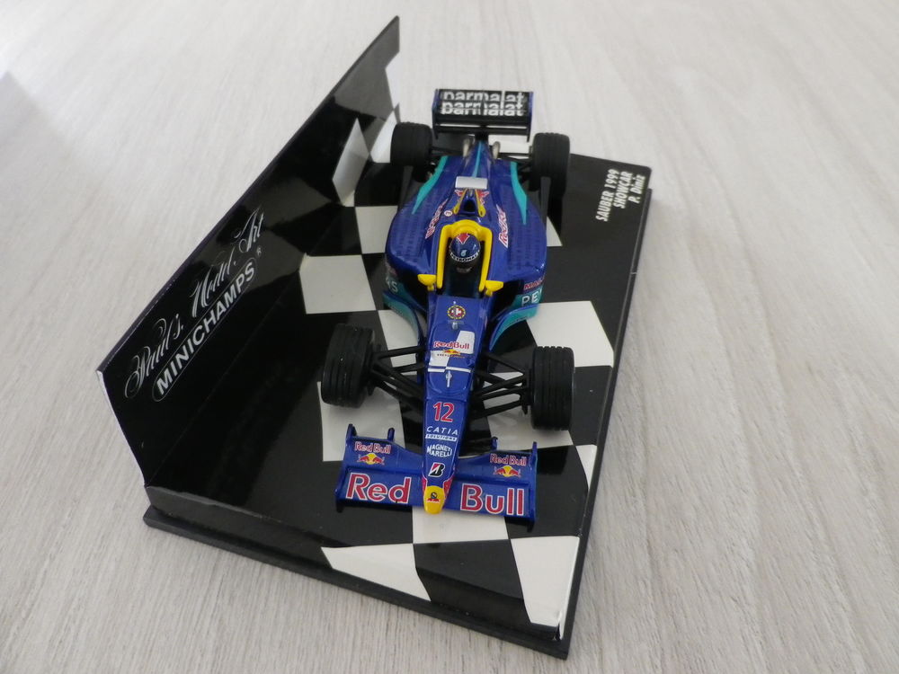 SAUBER C18 F1
1999 - Diniz
MINICHAMPS 1/43 