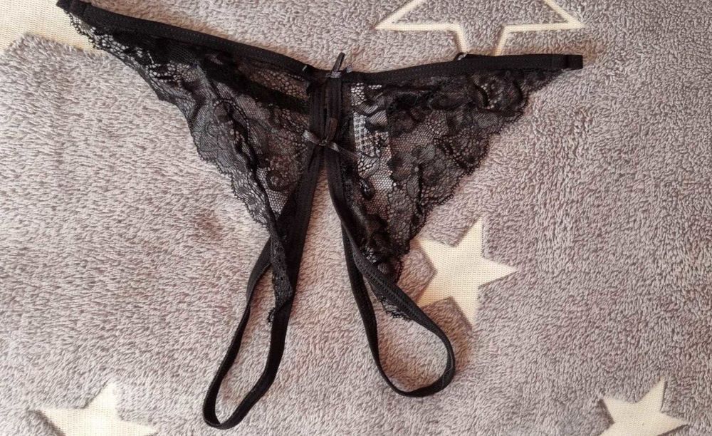 String papillon ouvert en bas . TU Vêtements