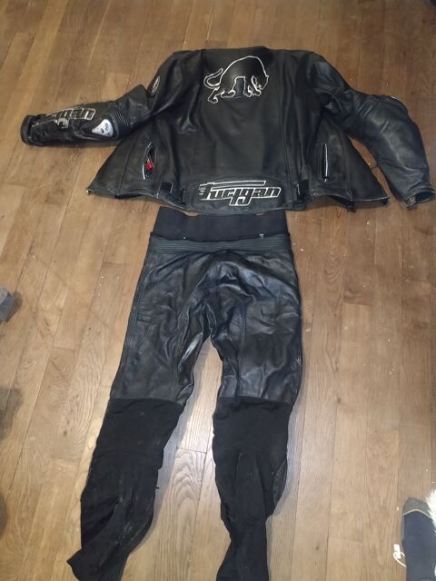 Combinaison moto full cuir 2 pices FURYGAN (Taille M) 0 Brillon-en-Barrois (55)