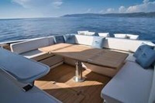 Vedette - Yacht - Offshore 2024 occasion 83990 Saint-Tropez