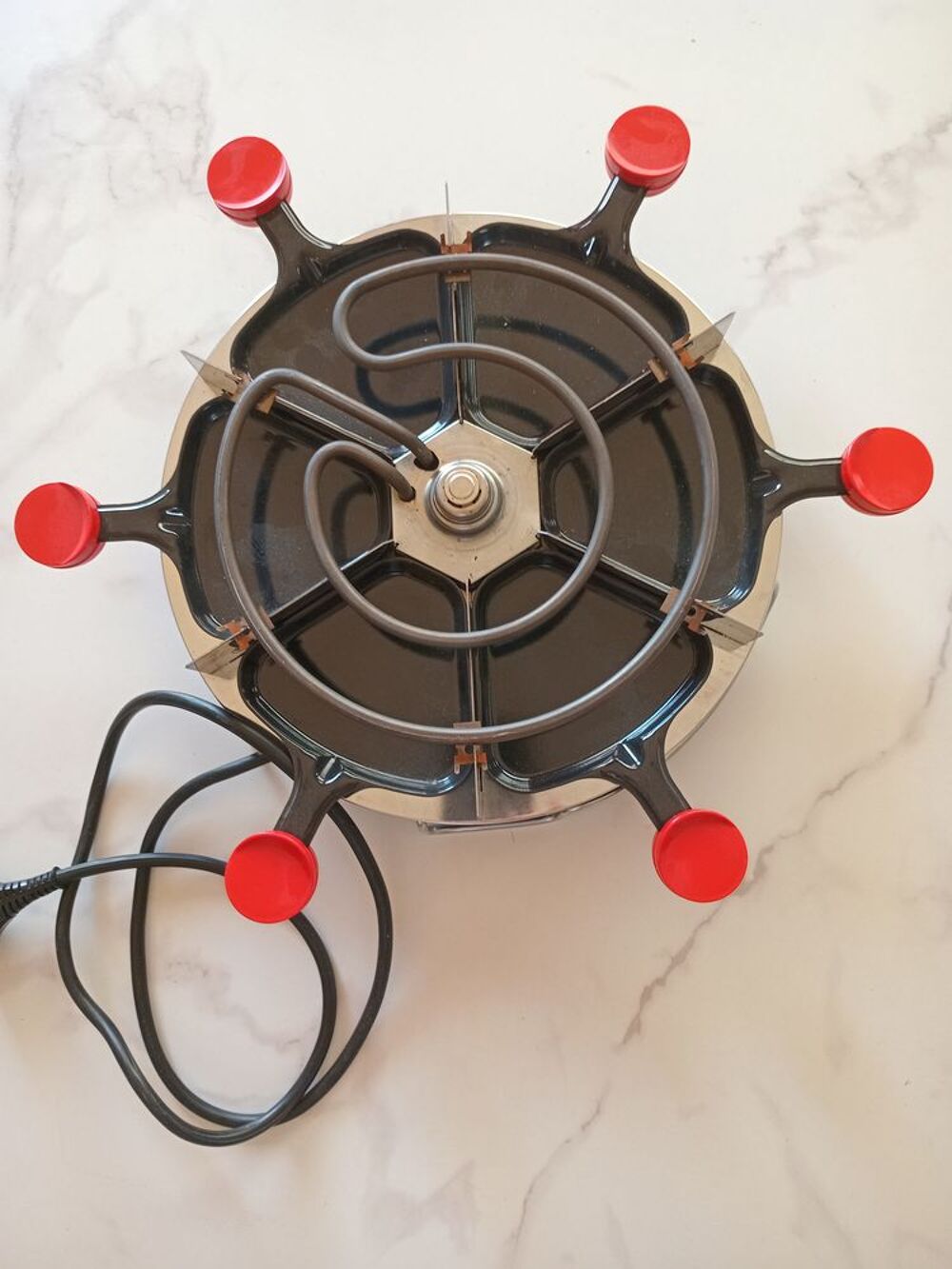 Soyez pr&egrave;s pour cet hiver, avec une bonne raclette Electroménager