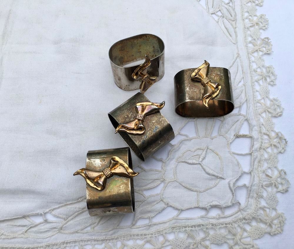 4 ronds de serviettes vintage, anneaux en m&eacute;tal argent&eacute; Cuisine