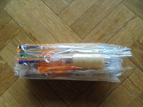 Lot de 5 crayons 4 couleurs (28c) 3 Tours (37)