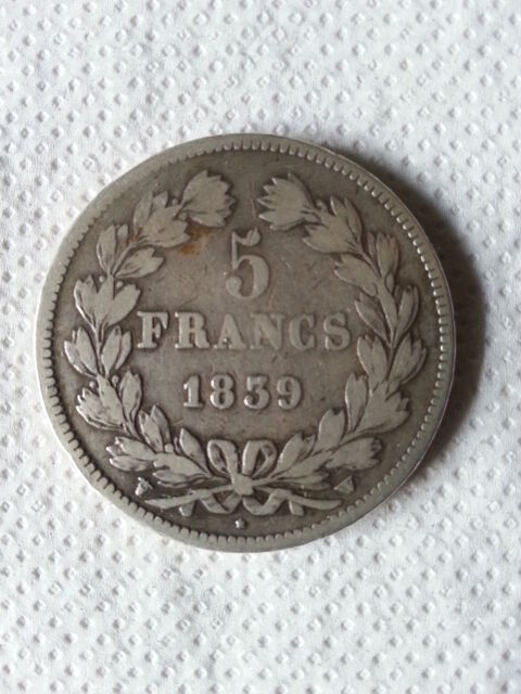 5 francs louis philippe 300 Montceaux-ls-Provins (77)
