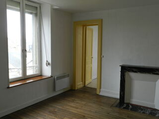 Appartement à louer 2/3 pièces 50 m² Charleville-mézières