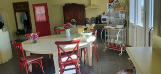  Chambre � louer 4 pi�ces 210 m� Conilhac-de-la-montagne