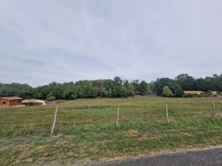 Vente Terrain Terrain constructible à 10 min de Sarlat Saint-geniès