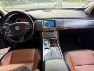 XF 5.0 V8 - 510 Suraliment&eacute; R A 2009 occasion 38210 Tullins