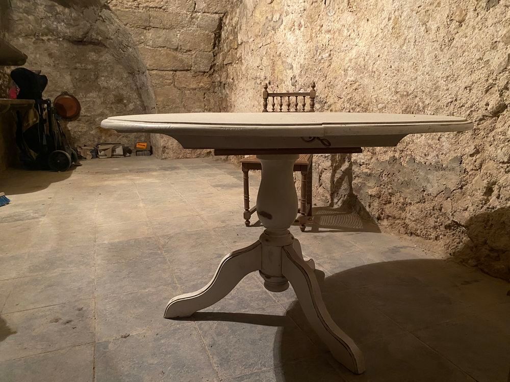 Table ronde pied central Meubles