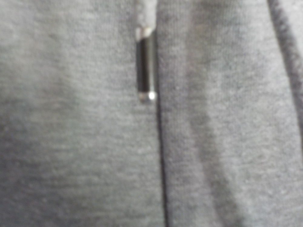 JOGGING GRIS AIRNESS HOMME TAILLE L Vêtements