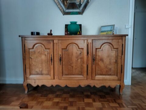 Meubles anciens en chne massif. 350 Nogent-sur-Oise (60)