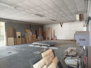  Parking / Garage � vendre 255 m�