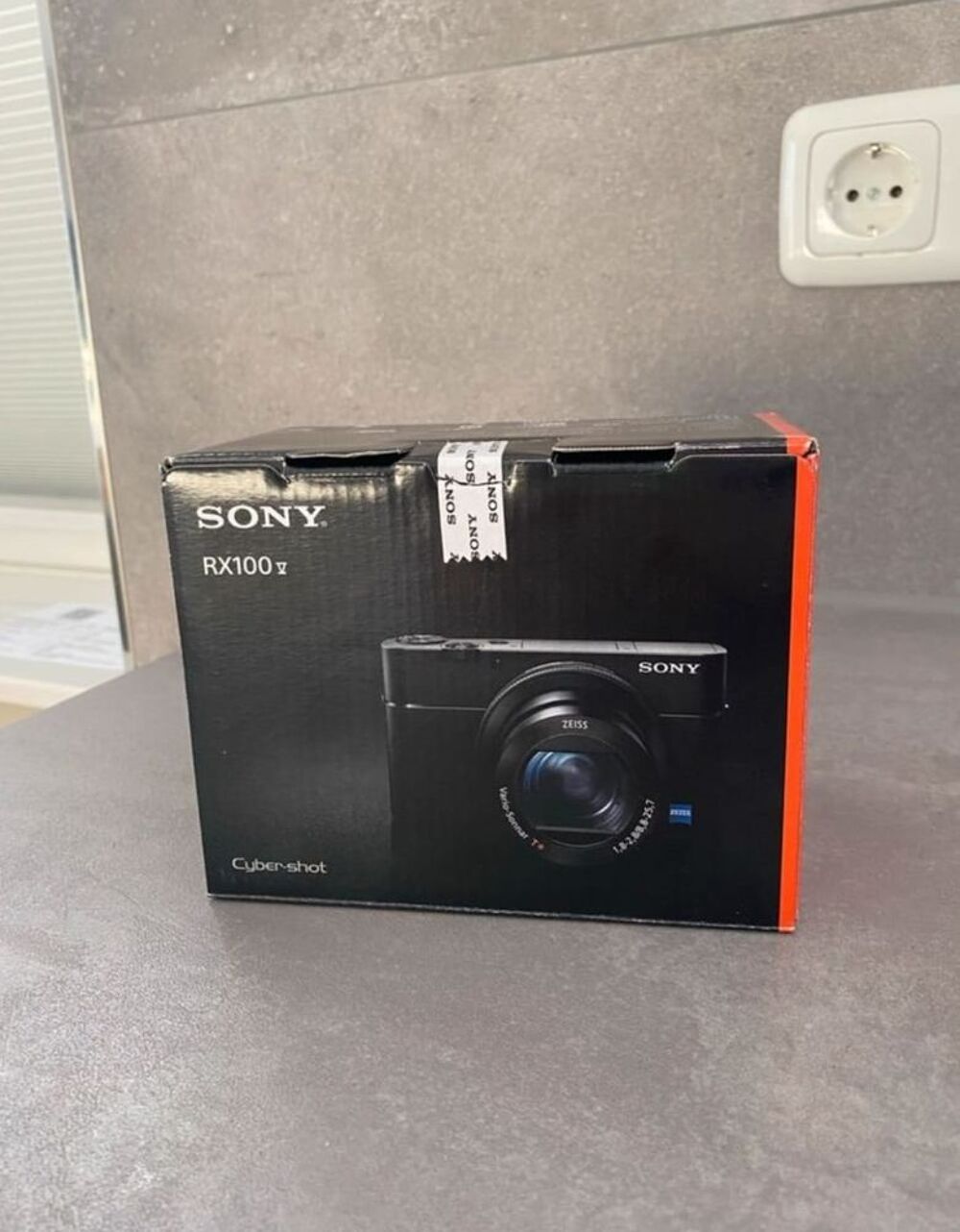 SONY RX100 V Photos/Video/TV
