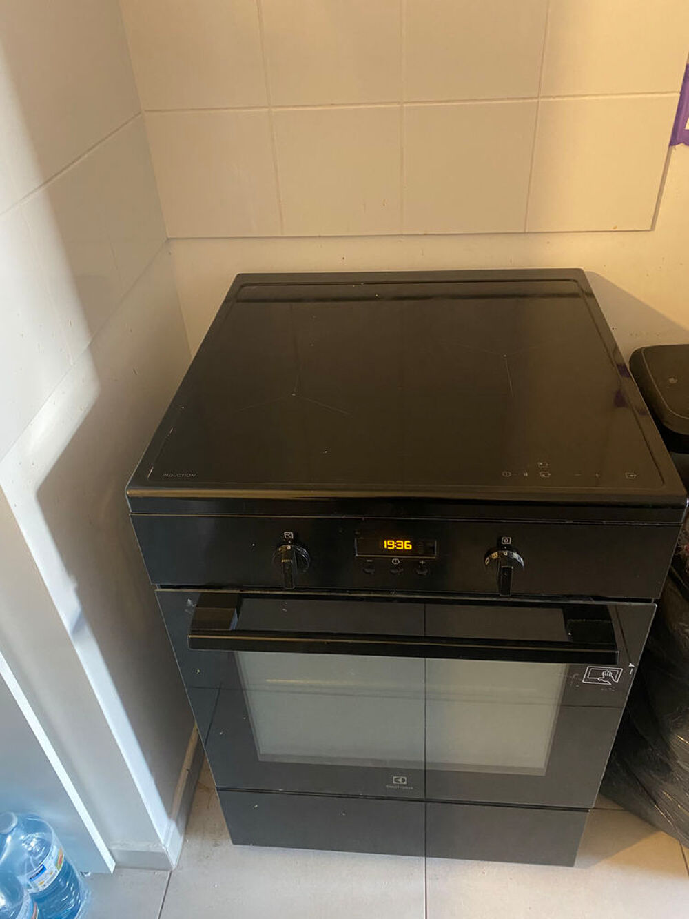 Cuisini&egrave;re induction ELECTROLUX - 60x60cm - 3 foyers Electroménager