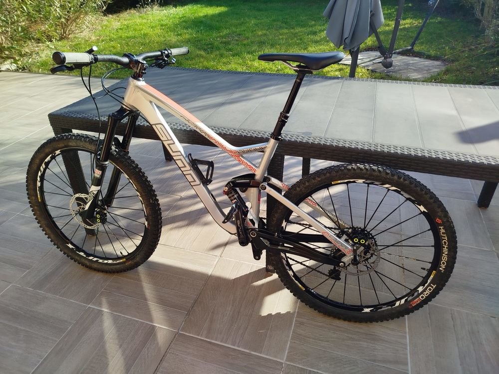 V&eacute;lo VTT ENDURO SUNN KERN LT FINEST Vlos