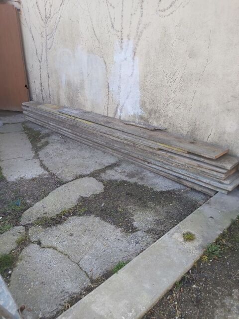 lot de  planches cofrage 25 74140 Machilly