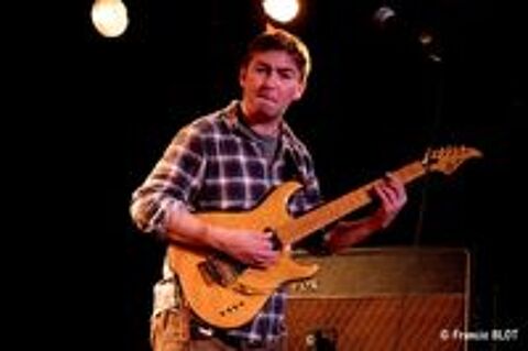   COURS DE GUITARE 