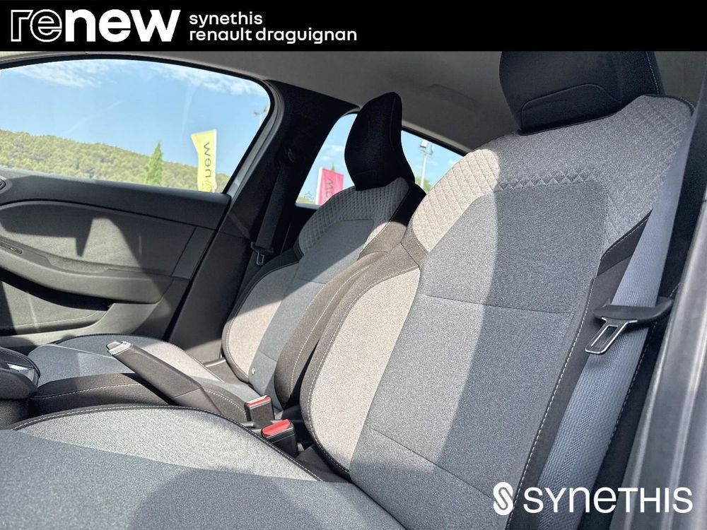 Clio V Clio E-Tech full hybrid 145 ch GSR2 Evolution 2025 occasion 83300 Draguignan