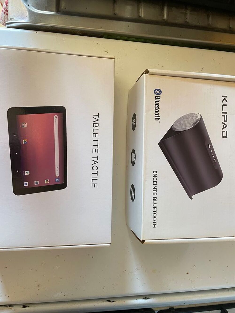 tablette klipad avec enceinte bluetooth neuf Téléphones et tablettes