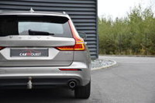 V60 D3 AdBlue 150 ch Geartronic 8 Momentum 2019 occasion 56300 Pontivy