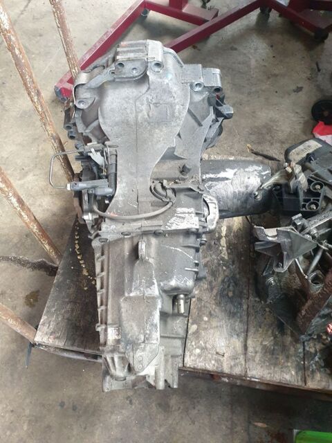 Pi&egrave;ces et &eacute;quipements Voiture Pi&egrave;ces et &eacute;quipements Voiture  occasion Maisons-Alfort 94700