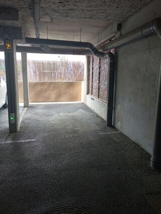  Parking / Garage � vendre 12 m�