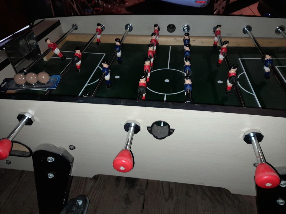 BABY-FOOT Jeux / jouets