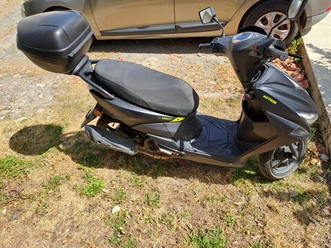 Scooter DIVERS 2022 occasion Saint-Xandre 17138