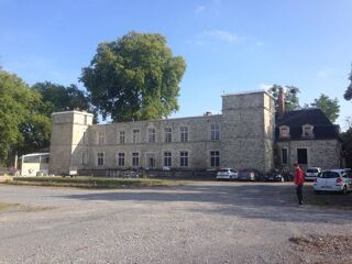  Propriété/château à vendre 14 pièces 1260 m²