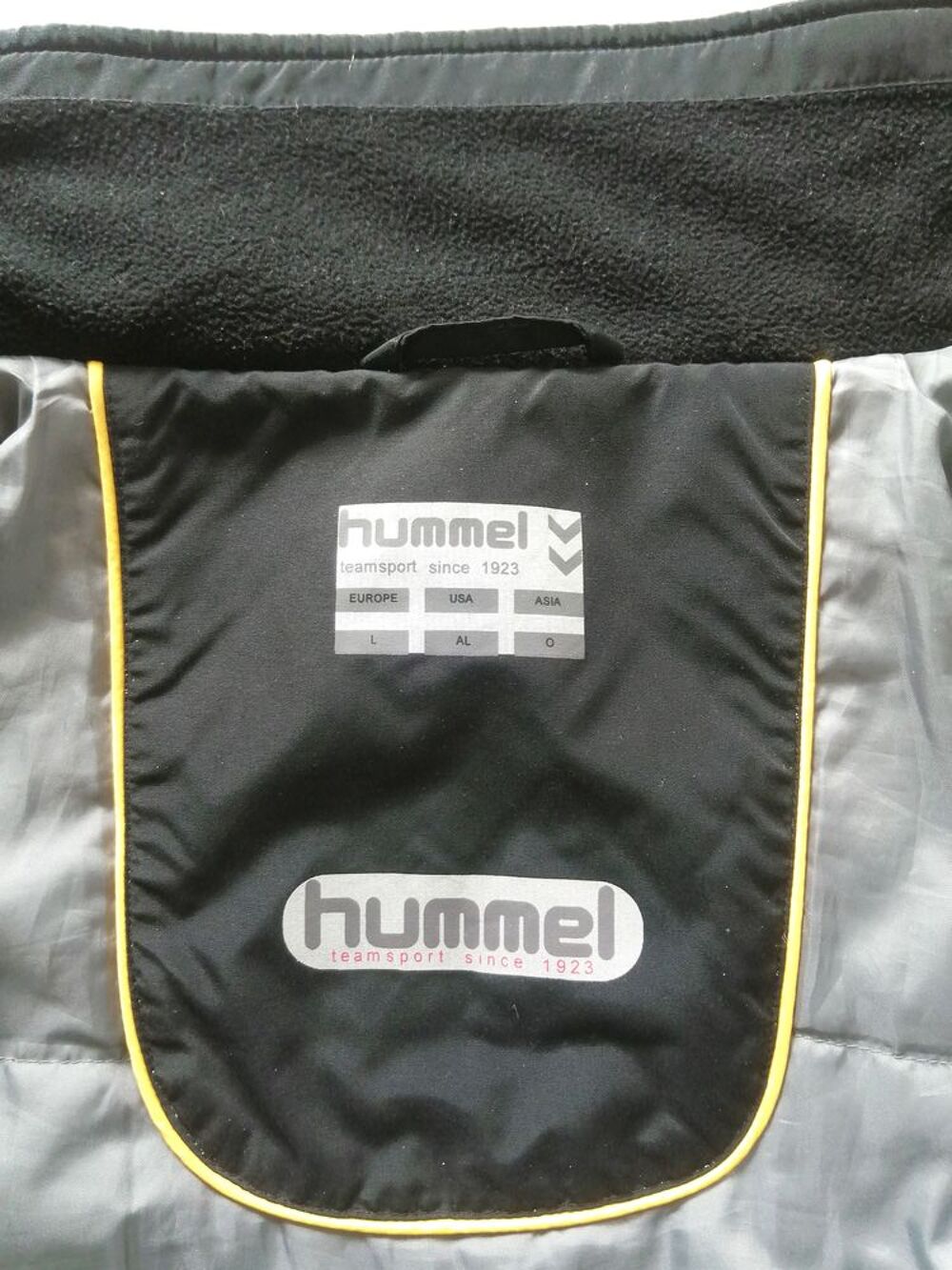 Manteau imperm&eacute;able Hummel taille L Vêtements