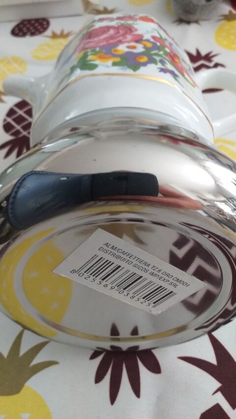 Magnifique service de table en porcelaine de luxe 200 Laudun-l'Ardoise (30)