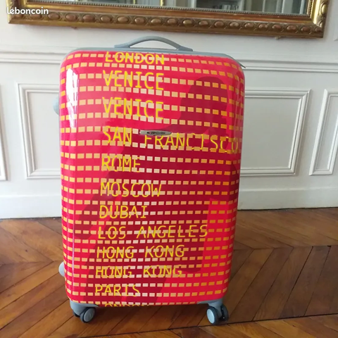 VALISE RONCATO 130 Paris 8 (75)